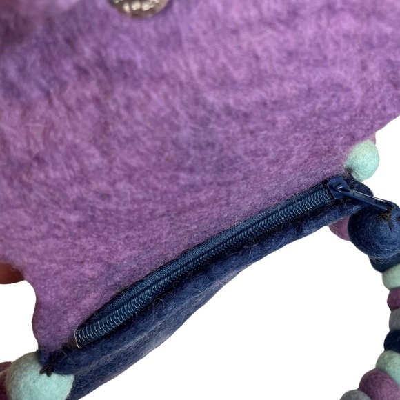 Rising Tide hand felted bag 100% sheep wool purple and blue felt shoulder strap - Picture 7 of 9